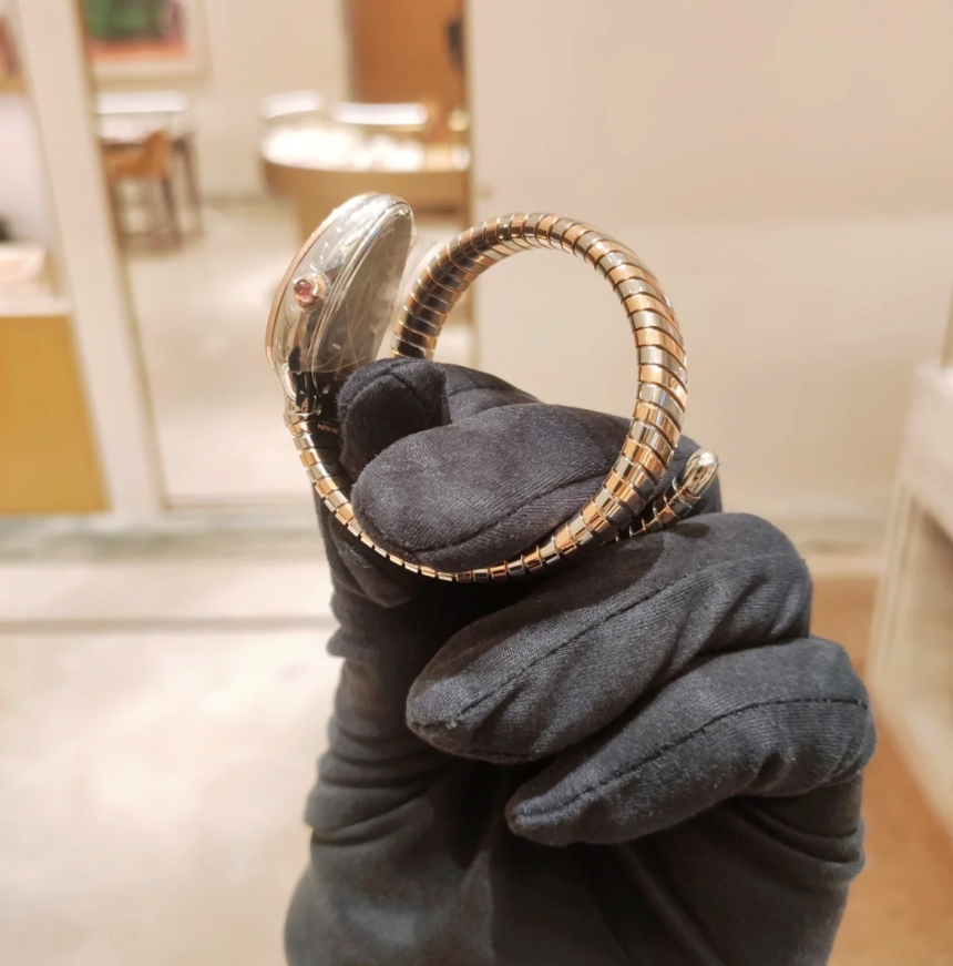 bg30016_serpenti-tubogas_s3.jpg