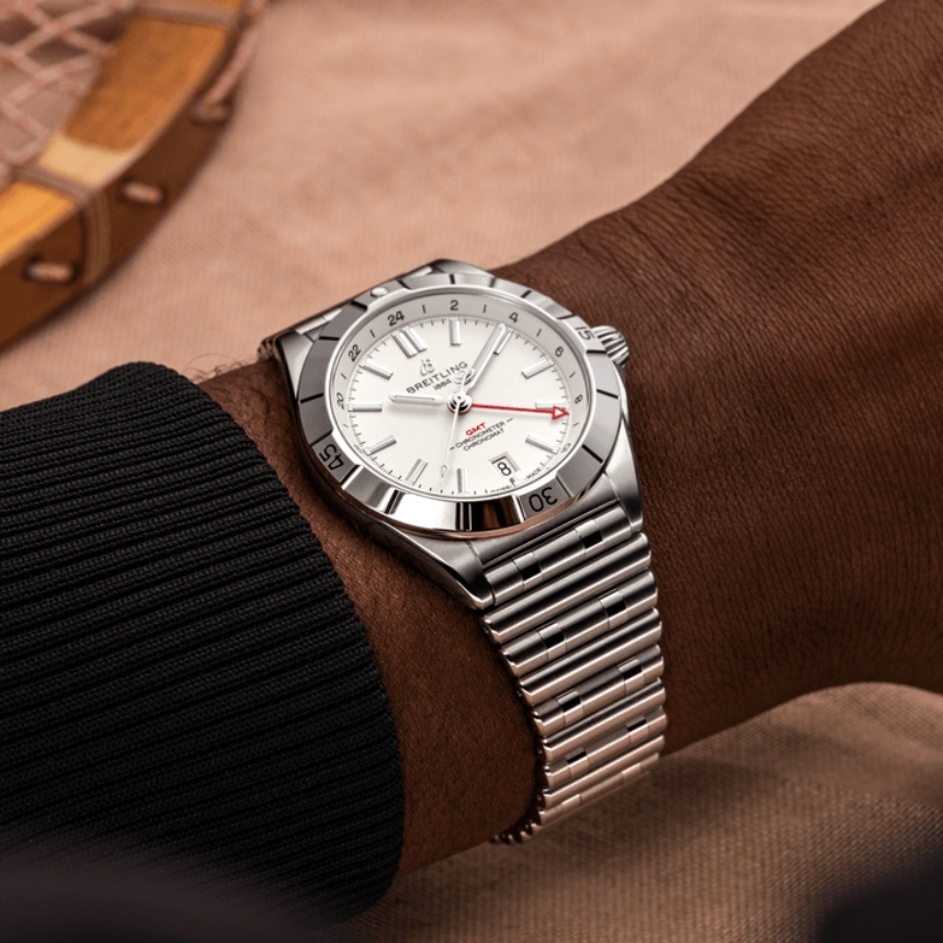 br30027_chronomat-automatic-gmt-40_s5.jpg