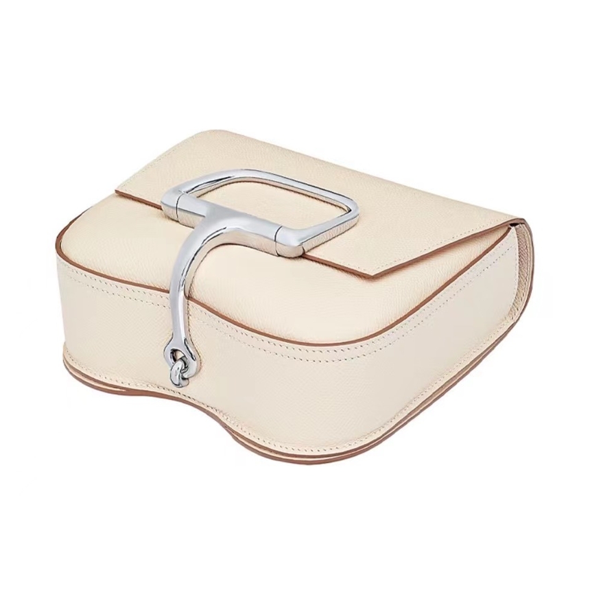 hm000015_H082226CK10_5.jpg
