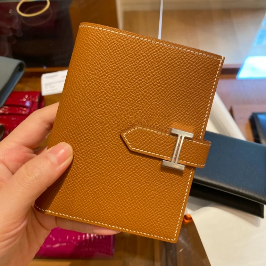 hm10063_bearn-wallet_s1.jpg