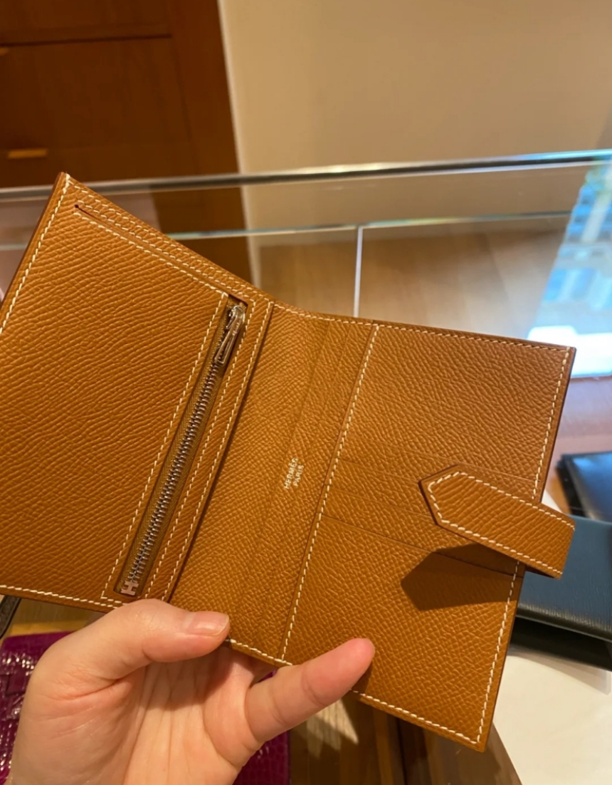 hm10063_bearn-wallet_s3.jpg