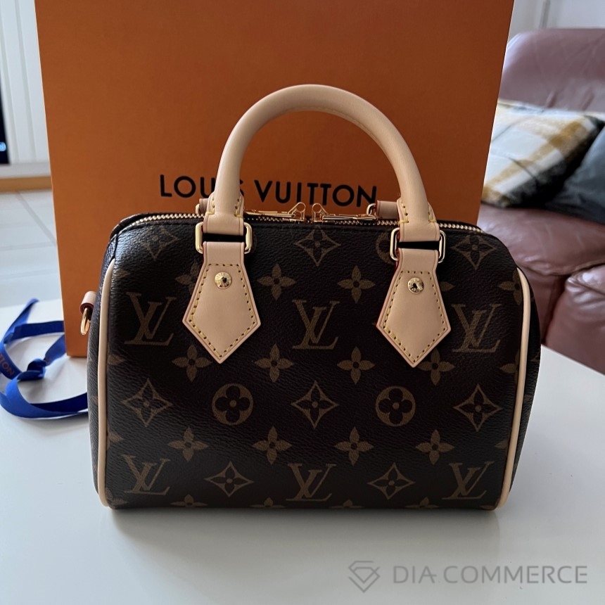 lv00883_speedy-bandouliere-20-bag_M46222_s2.jpg