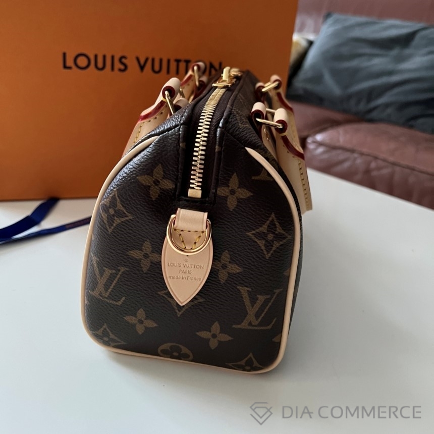 lv00883_speedy-bandouliere-20-bag_M46222_s4.jpg