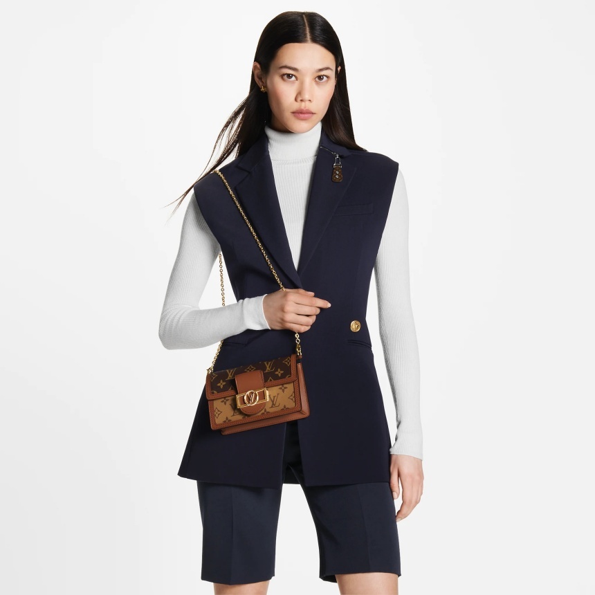lv10059_dauphine-wallet-with-chain_M68746_s5.jpg
