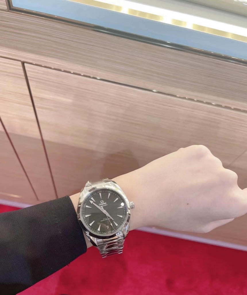 og30003_seamaster-aqua-terra_s3.jpg