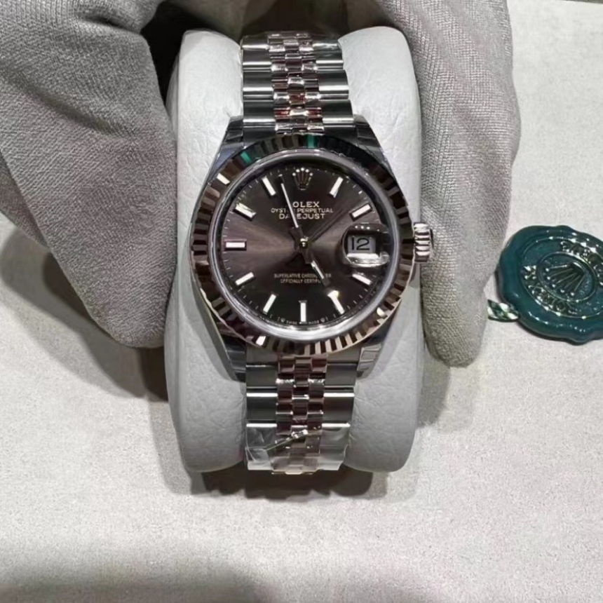 rx30012_datejust-28_s1.jpg