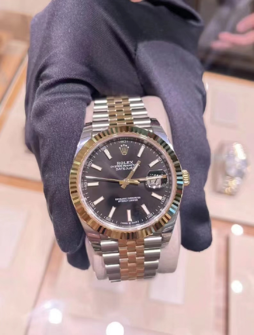 rx30014_datejust-41_s2.jpg