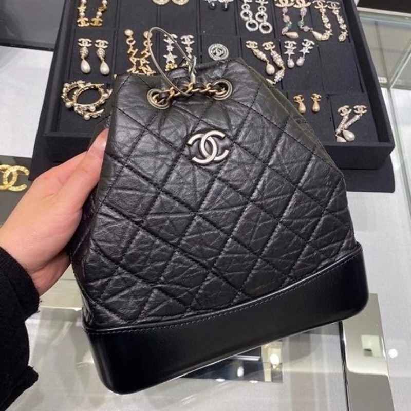 샤넬 가브리엘 스몰 백팩 블랙 A94485